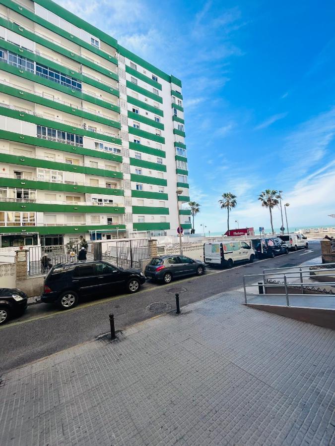 Apartamento Arsenio Beach Кадис Экстерьер фото